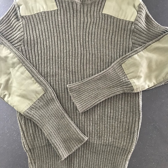 USMC vintage Wolly Pulley sweater, size 42. - Picture 2 of 5